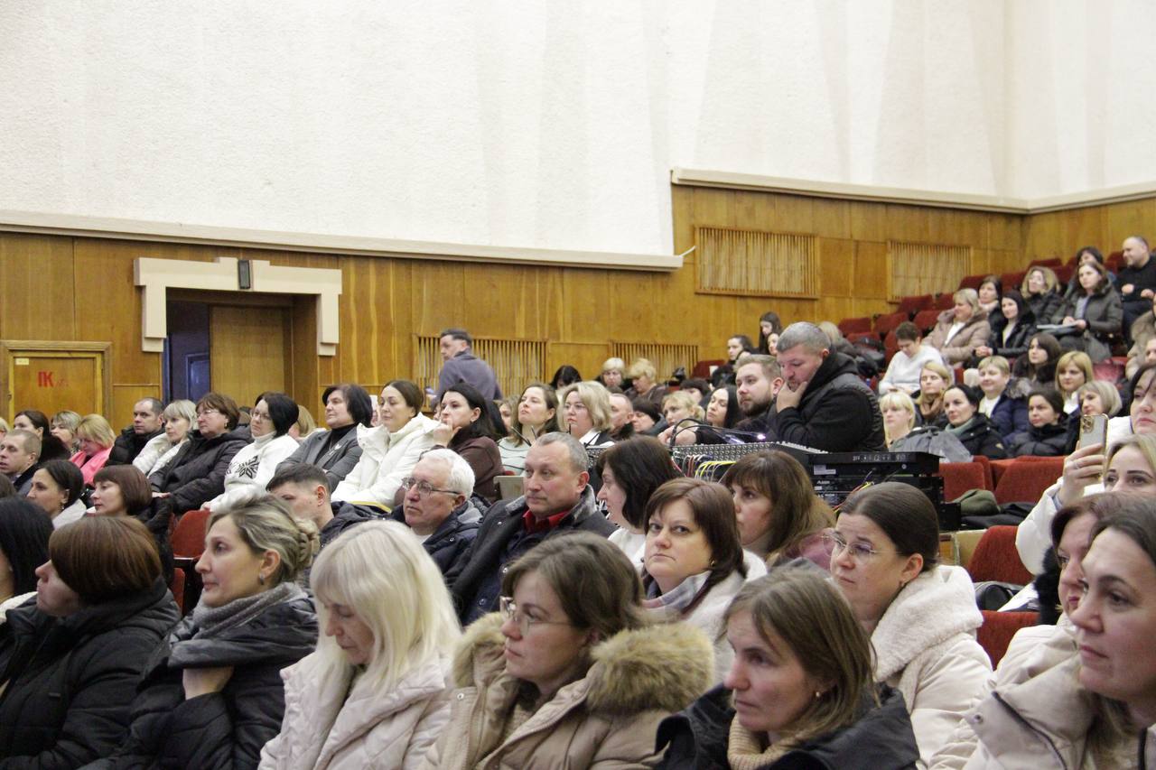 Slukhachi druhoi zustrichi